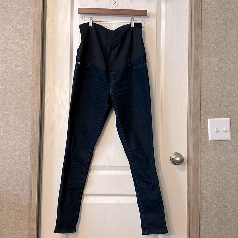 Maternity skinny jeans